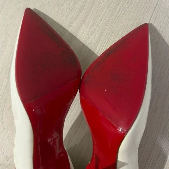 Christian Louboutn Iriza 85 mm Pumps - Picture 7 of 8
